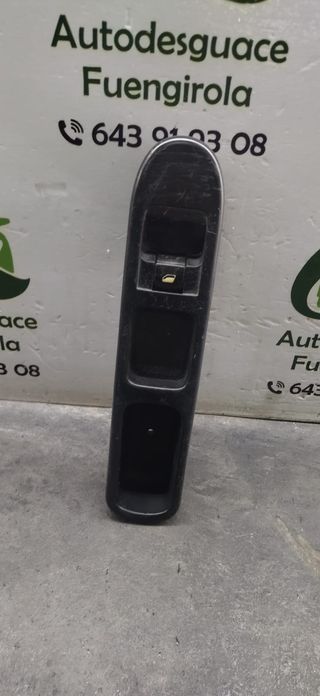 MANDO ELEVALUNAS 307 DELANTERO DERECHO 