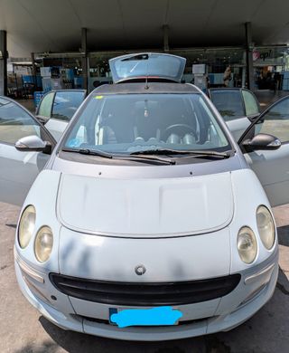 SMART FORFOUR 
