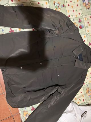 Chaqueta Massimo Dutti verde oliva