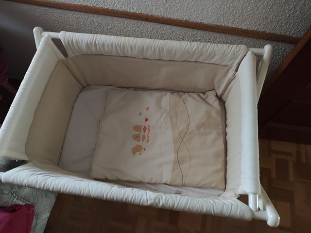 Minicuna Naf Naf impecable