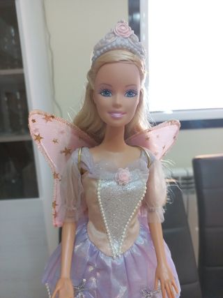 Muñeca Barbie bailarina interactiva