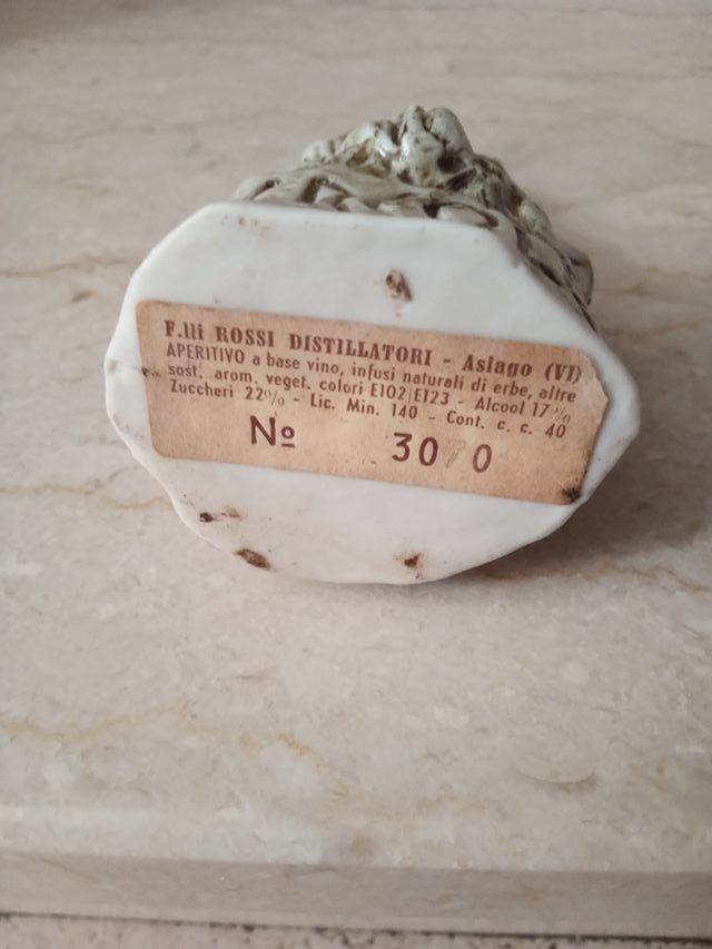 Statuina Ercole Distilleria Rossi di Asiago