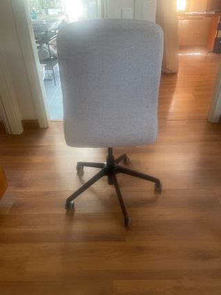 Silla oficina giratoria beige
