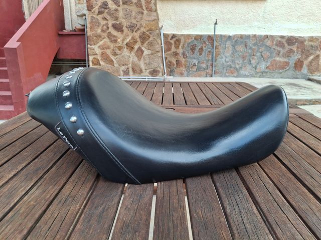 Asiento Le Pera para Harley Sportster