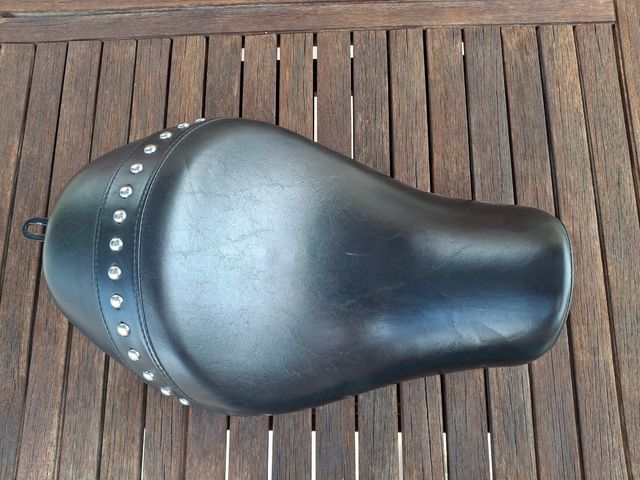 Asiento Le Pera para Harley Sportster