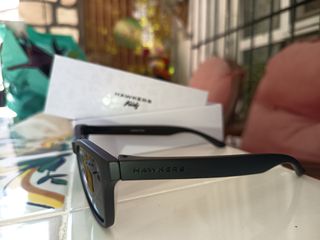 Gafas de sol de niño negras. Hawkers One Kids.