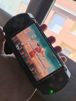 PSP 3004 transparente negra+ caja original 