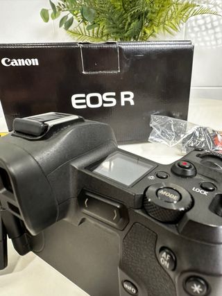 Canon EOS R – Cuerpo + Small Ring jaula