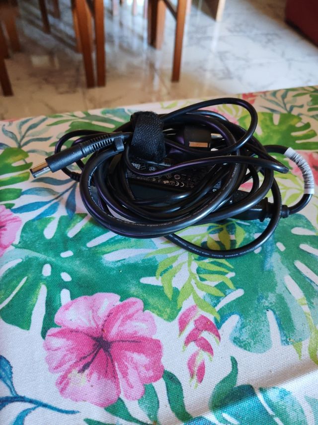 Base HP Ultraslim 2013