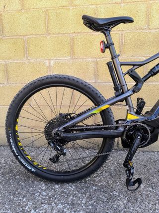 Bicicleta eléctrica montaña Lapierre motor yamaha.