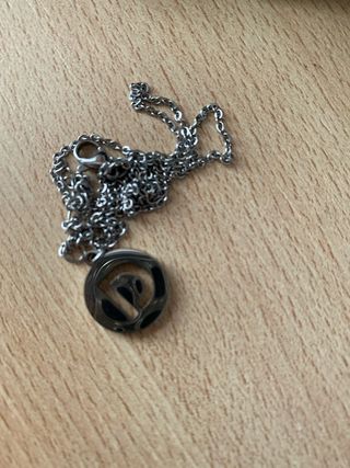 Collar plata letra D