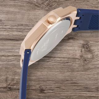 Reloj GUESS azul y dorado