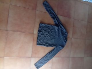 Camiseta manga larga gris