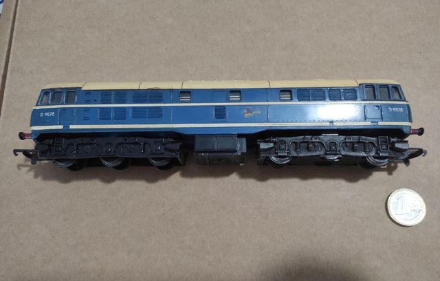 Locomotora Diésel HO D5578