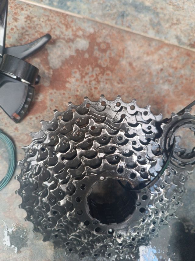 Shimano 10v  Cassette, cambio, mandos