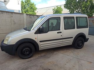 Ford Tourneo Connect 2004