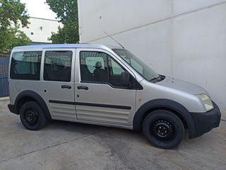 Ford Tourneo Connect 2004