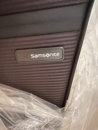 Maleta Samsonite negra