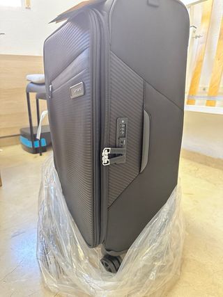Maleta Samsonite negra