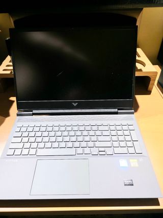 HP Victus 16-d0076ns: Portátil Gaming