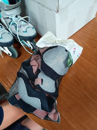 Patines en línea infantiles + protecciones