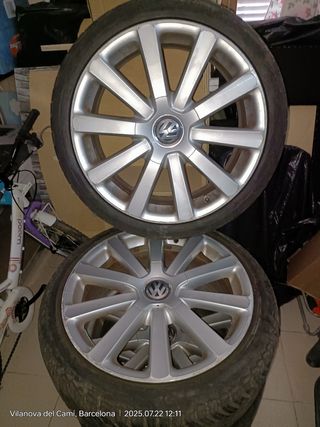 Llantas VW 18" con neumáticos
