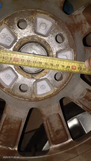 Llantas VW 18" con neumáticos