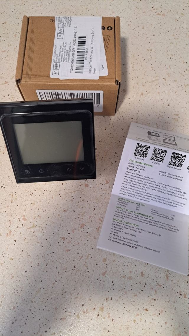 Termostato intelligente con WiFi