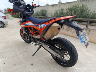 KTM 690 SMC R  2023