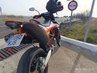 KTM 690 SMC R  2023