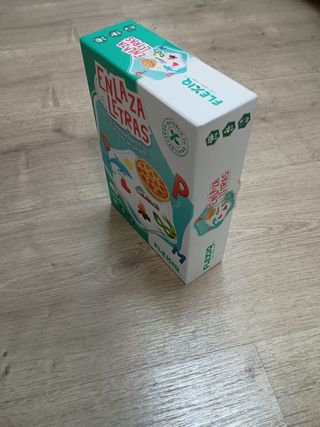 FlexiQ Enlaza Letras juego de mesa