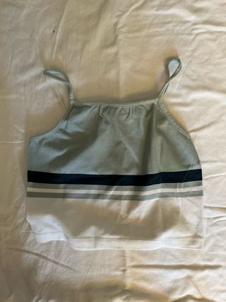Top P&B azul y blanco