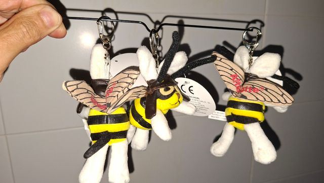 3 Llaveros Abejonejo