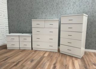 Nuevo 2 mesitas + cómoda + sinfonier + ENVIO