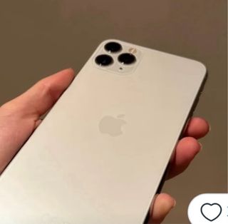iPhone 11 Pro Max bianco da 256 GB