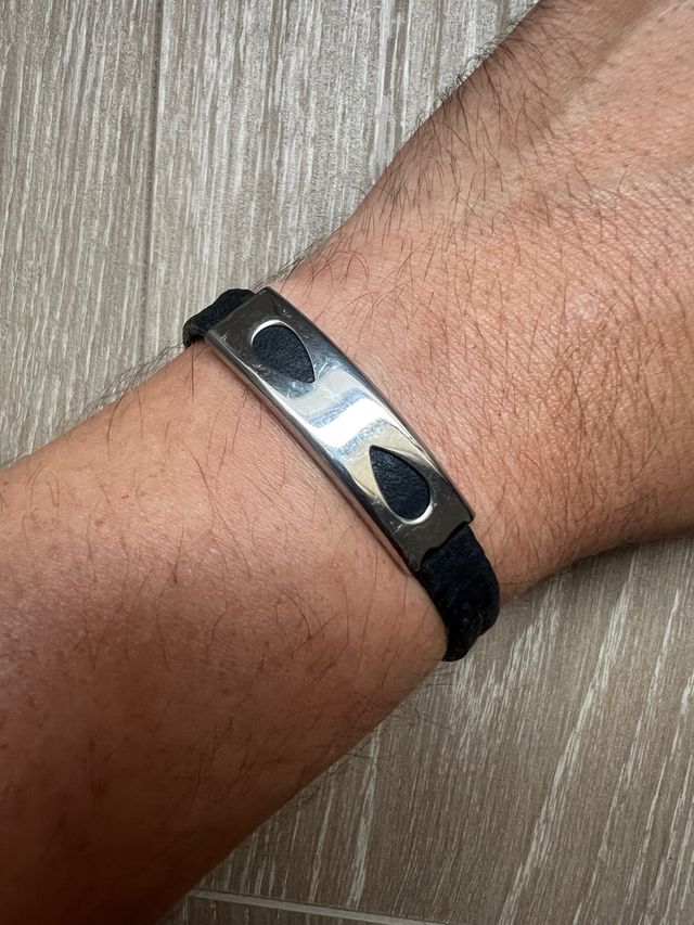 Pulsera cuero y acero hombre