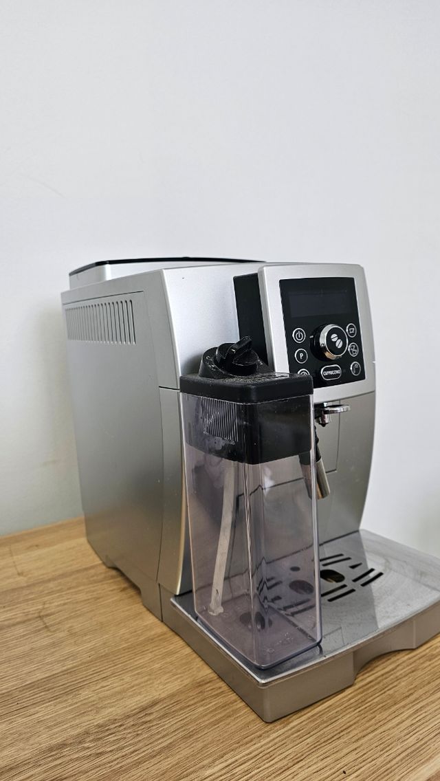 Cafetera super automática Delonghi Cappuccino