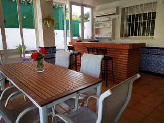 Alquiler vacacional  Villa para 8 personas  Oferta