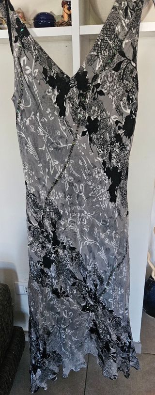 Abito lungo seta elegante grigio nero
