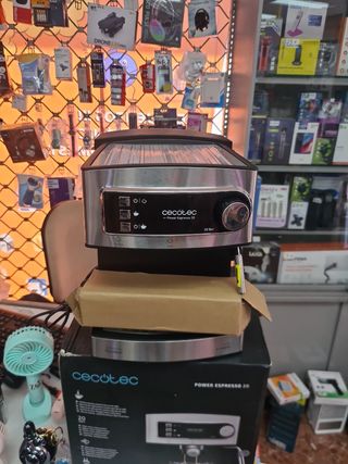 Cafetera Cecotec Power Espresso 20