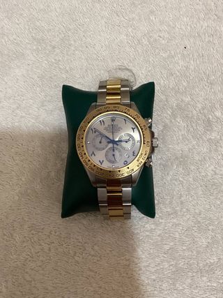 2 Orologi da Polso - Oro e Argento