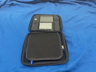 Nintendo 2DS azul