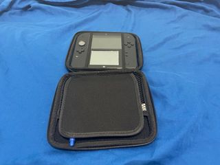 Nintendo 2DS azul