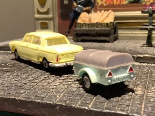 Coche Peugeot 404 y remolque Norev 1/86