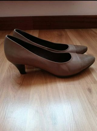 Zapatos  marrones mujer