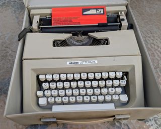 Olivetti Lettera 25 - Máquina de escribir