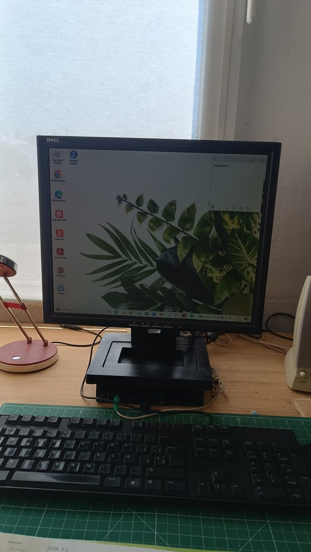 Dell Optiplex 3020 - PC sobremesa con accesorios