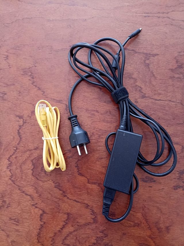 Dell Optiplex 3020 - PC sobremesa con accesorios