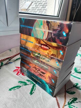 Colección Juego Tronos Ed. Grande. Completa.