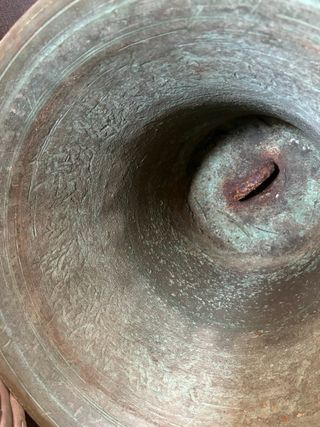 Campana barco bronce antigua